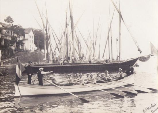 barque-du-sauvetage-vers-1900.jpg